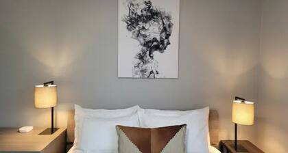 Home Sweet Home - A Modern Upscale Place Near SF