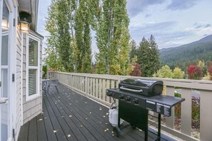 Balcony - Blind Bay Resort (Blind Bay)
