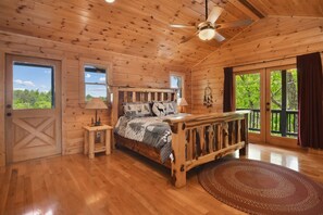 4 slaapkamers, een strijkplank/strijkijzer, reisbedje, gratis wifi