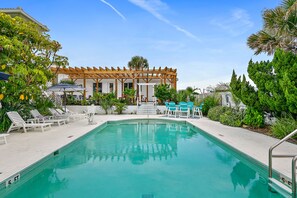 2 outdoor pools - Golden Magnolia Resort & Spa (Flagler Beach)