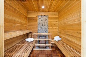 Sauna - Golden Magnolia Resort & Spa (Flagler Beach)