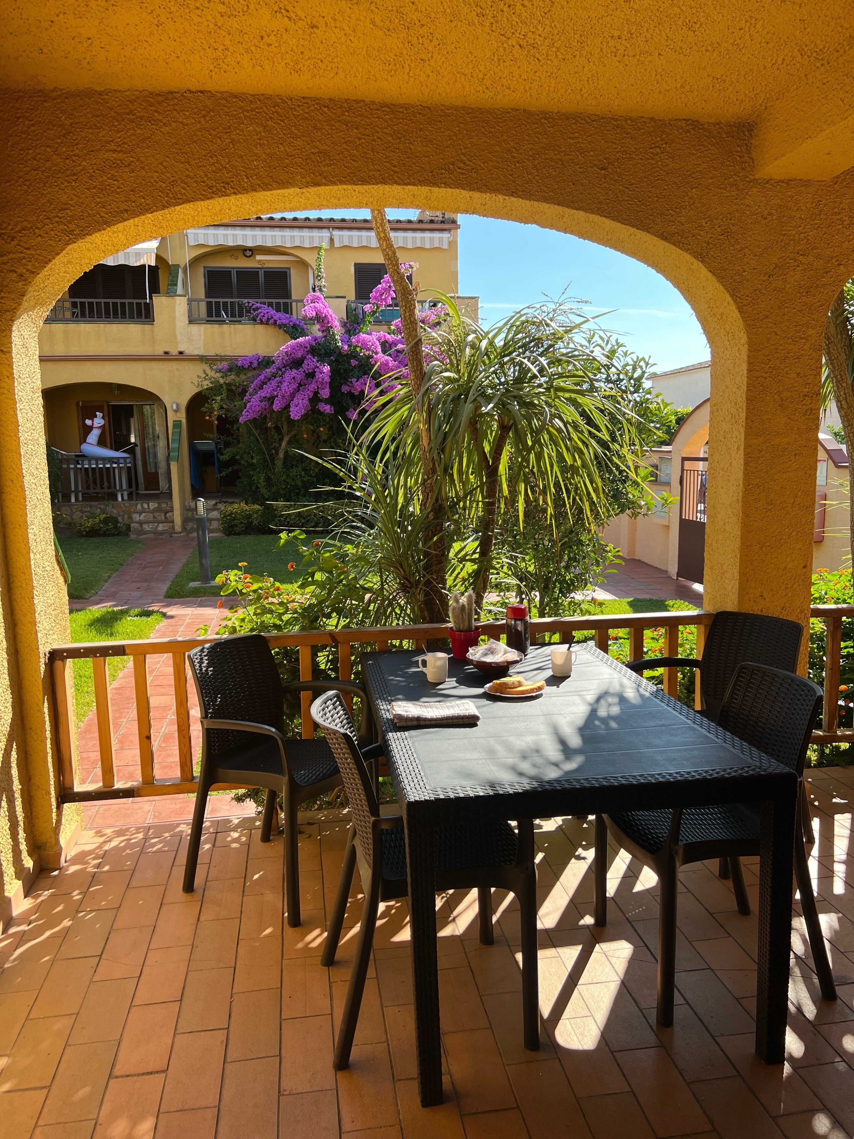 تناول الطعام بالخارج