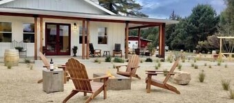 The Quintessential Barn at Farm Blanc Et Rouge