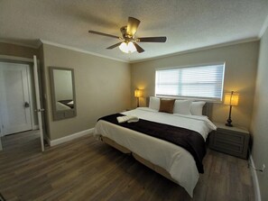 4 bedrooms, desk, iron/ironing board, travel cot