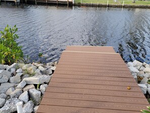 Property grounds - Newly Renovated Waterfront Cottage (Bonita Springs)