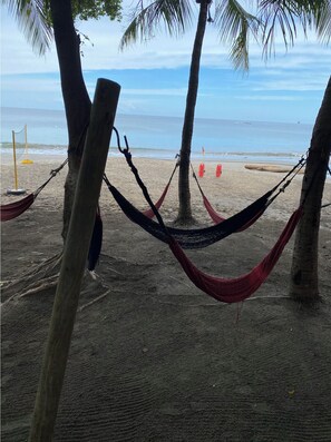 Ubicación a pie de playa y toallas de playa