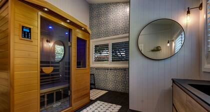 Sauna Haus with Scandinavian design