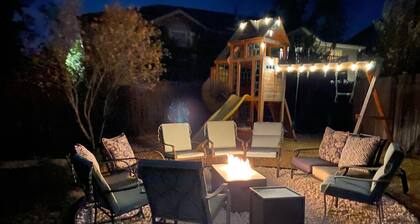 Enjoy Artisan Bread ❤️ Quiet Rambler + Historic Park, Firepit, Pets, 2 Car Garage