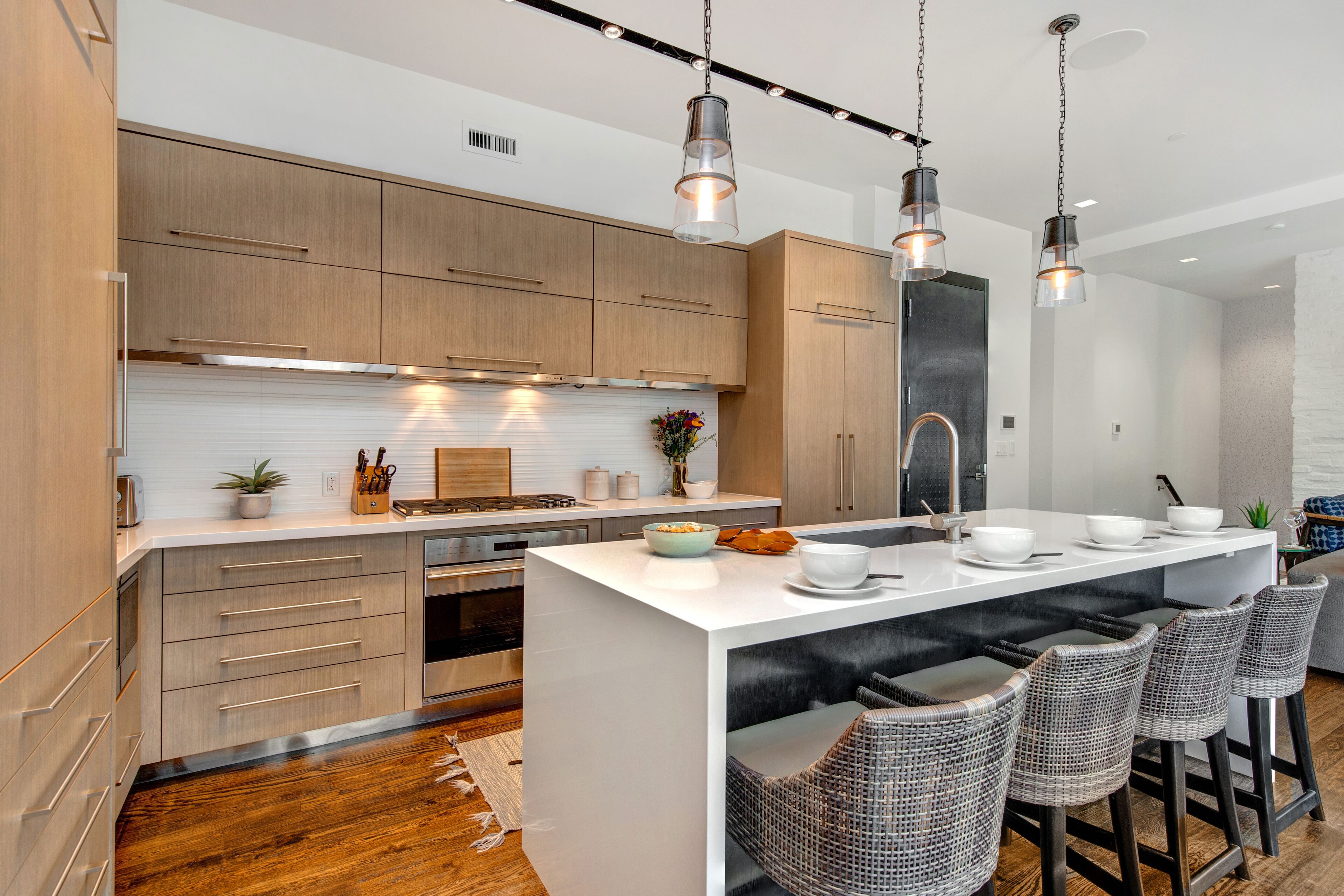 ثلاجة، ميكروويف، فرن، موقد طهي مسطح