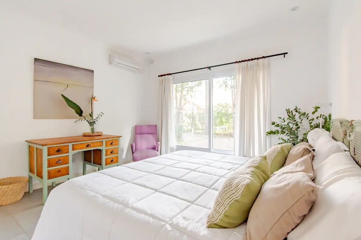 4 Schlafzimmer, Zimmersafe, Schreibtisch, Bügeleisen/Bügelbrett