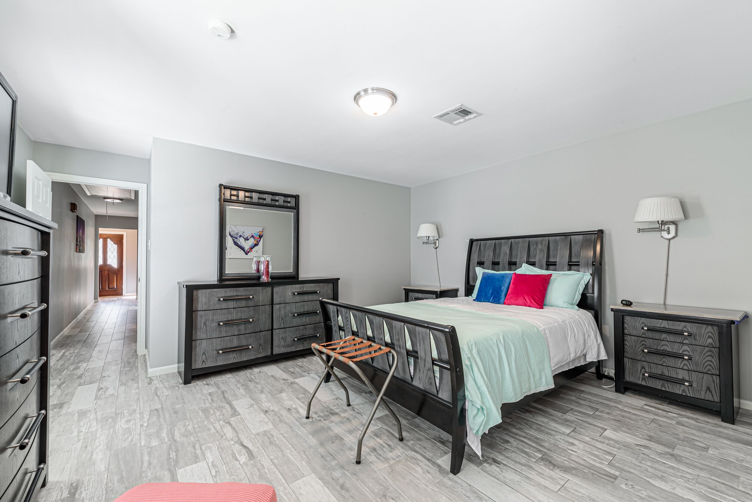 3 sovrum, strykjärn/strykbräda, gratis wi-fi och sängkläder