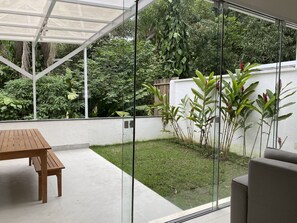 Interior - Spacious house in a resort-style condominium in Maresias. (São Sebastião)