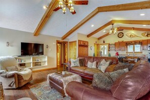 Chalet (Lazy Bear) | Exterior - Lazy Bear (Davis)