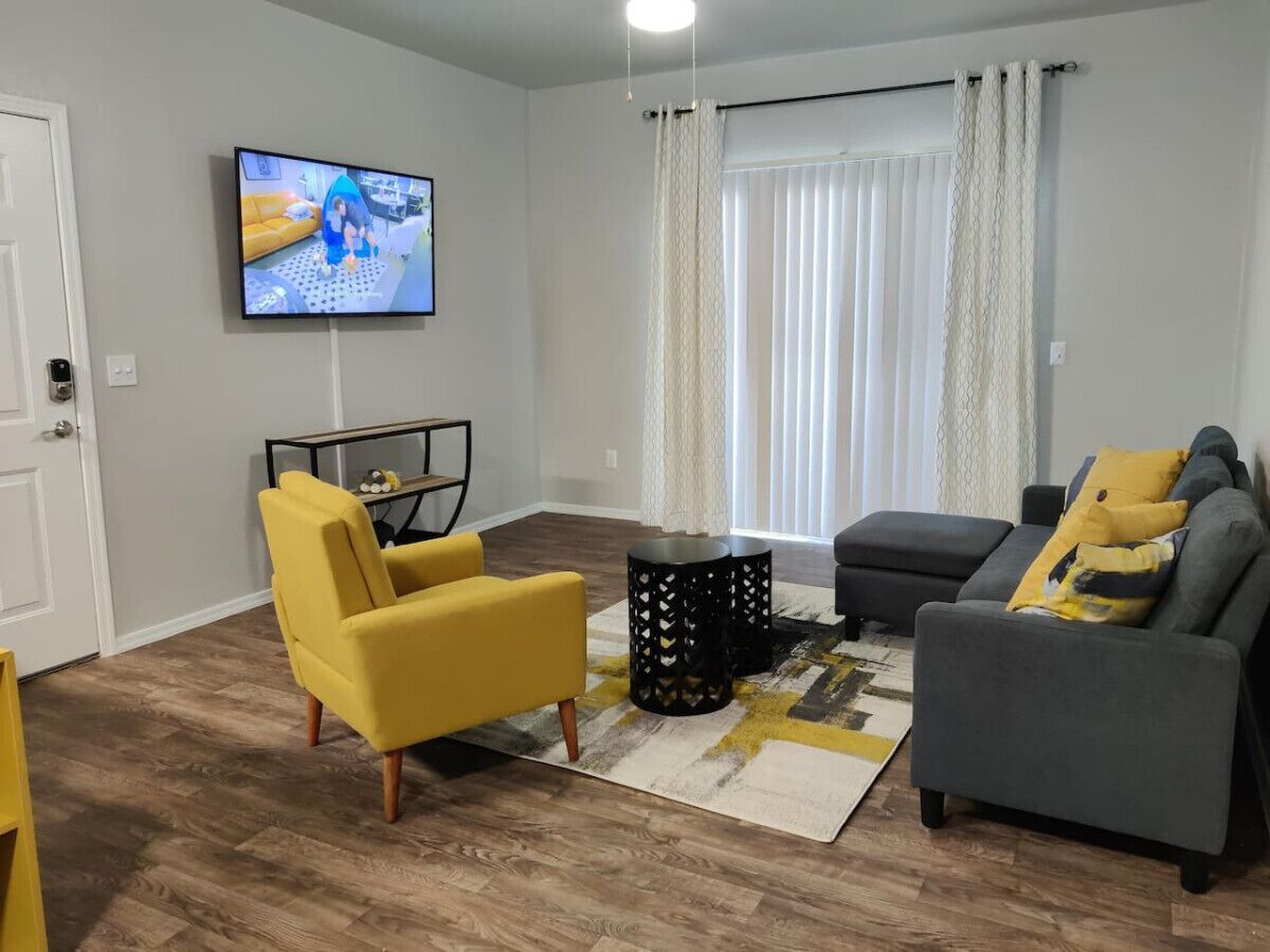 Lovely 1 bedroom apartment near ASU