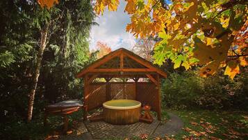 Baignoire à remous extérieure