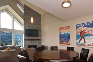Dining - Spectacular 3 bed/2 bath Penthouse with Mtn Views (Whistler)