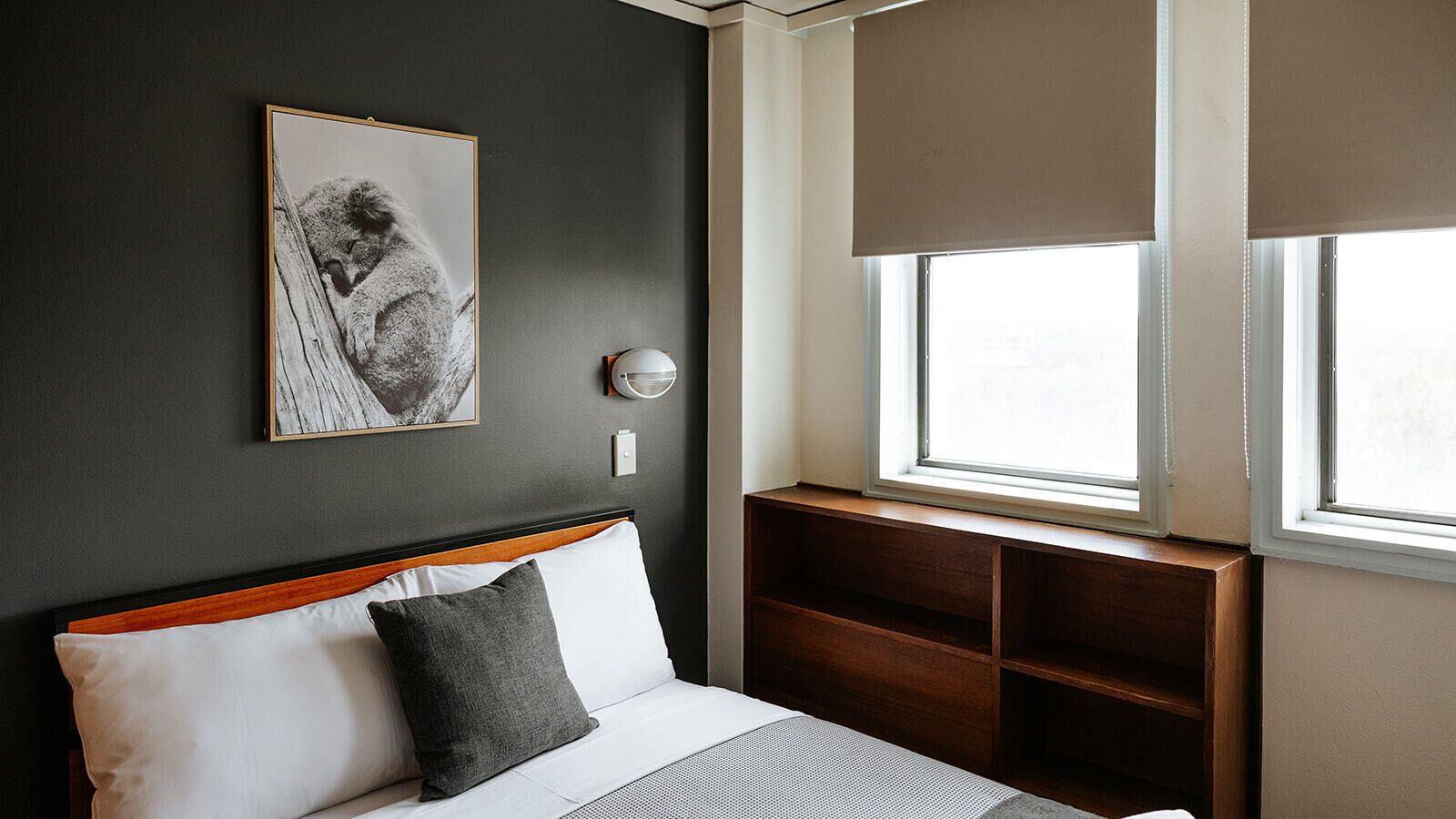 Desk, laptop workspace, free WiFi, bed sheets