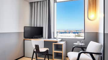Ropa de cama de alta calidad, cubrecamas y cortinas blackout