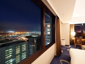 View from room - LOISIR HOTEL SHINAGAWA SEASIDE (Tokyo)