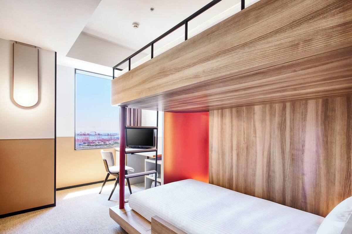Loft Bed, Non Smoking | Premium bedding, down comforters, blackout drapes, WiFi (free)