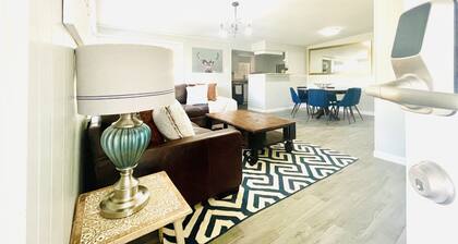 Great location, WALK to AT&T Stadium and more.