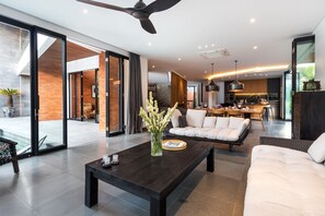 Exclusive Villa, 4 Bedrooms | Living room - Villa Castil di Udara by Villa Finder (Kerobokan)