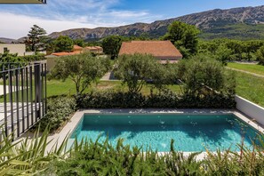 Außenpool (je nach Saison geöffnet)