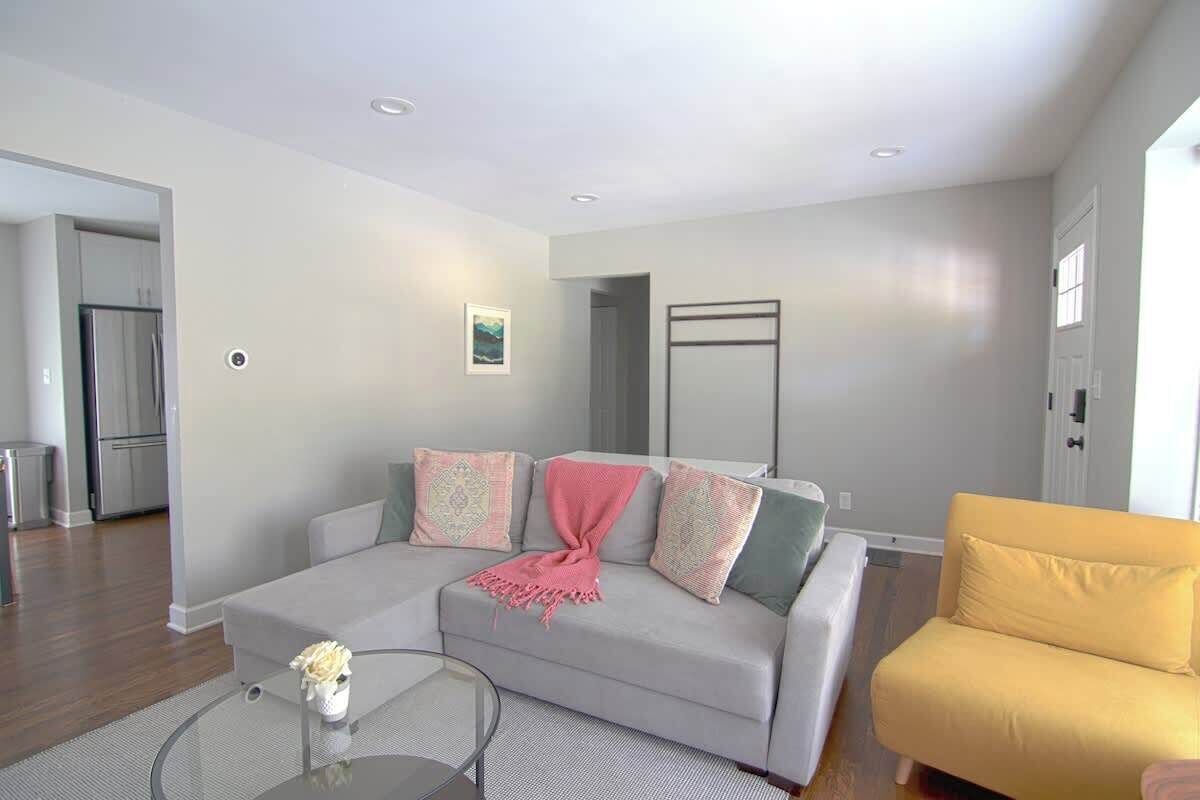 电视、壁炉、办公室