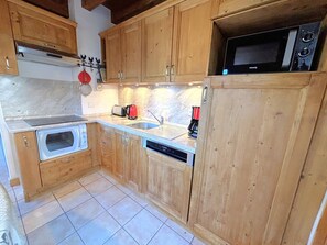 Fridge, microwave, dishwasher