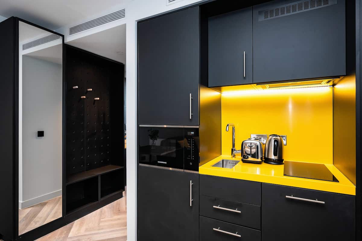 studio apartment | private kitchenette | full-sized fridge, microwave, oven, dishwasher