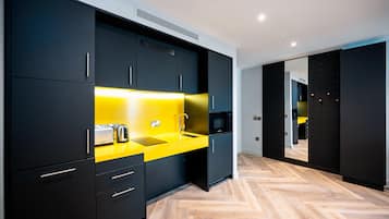 Studio, accessible aux personnes à mobilité réduite | Coin cuisine privé