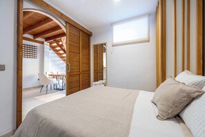 2 Schlafzimmer, Bügeleisen/Bügelbrett, kostenloses WLAN