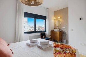 2 Schlafzimmer, Bügeleisen/Bügelbrett, kostenloses WLAN