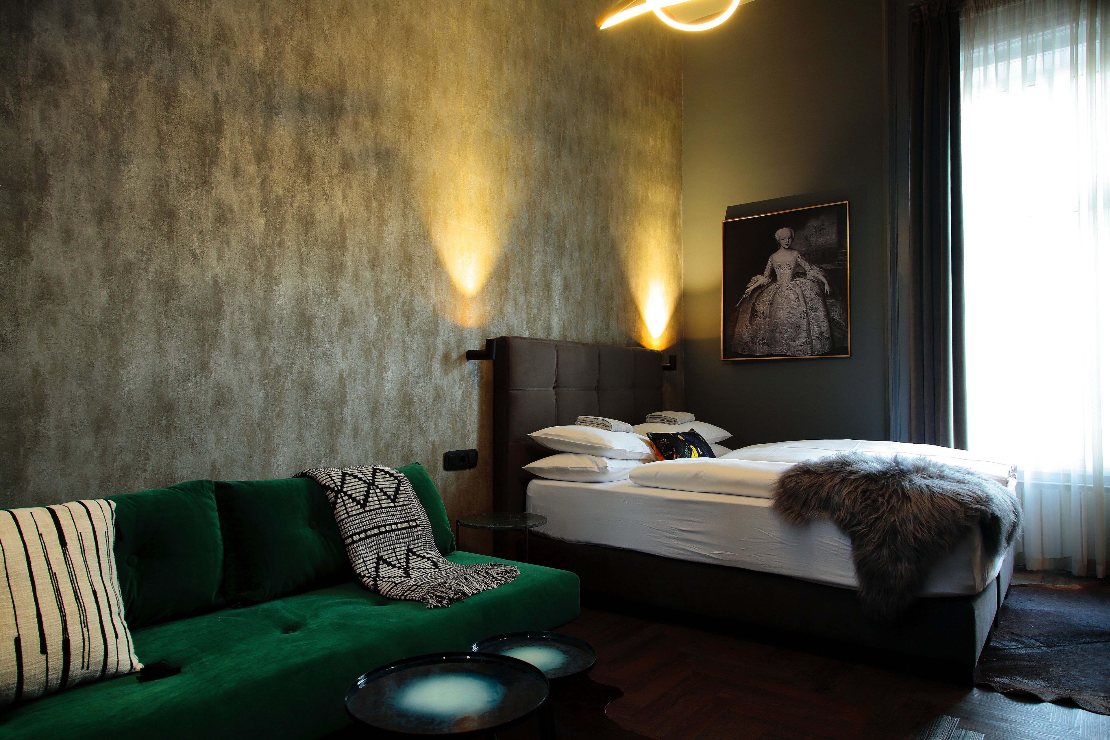 superior double room | minibar, in-room safe, individually decorated, desk