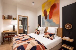 4 habitaciones, tabla de planchar con plancha, cuna de viaje y wifi 