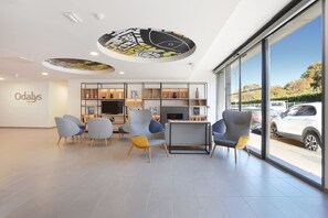 Kawasan tempat duduk lobi