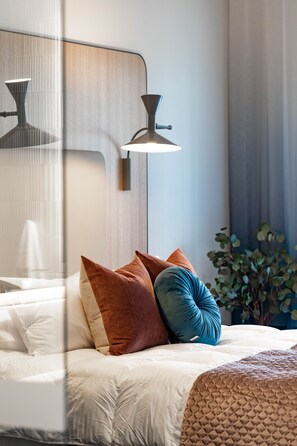 Bureau, espace de travail pour ordinateur portable