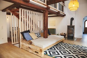 5 Schlafzimmer, kostenloses WLAN, Bettwäsche