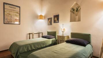 Monolocale comfort | Biancheria da letto di alta qualità, copriletto in piuma