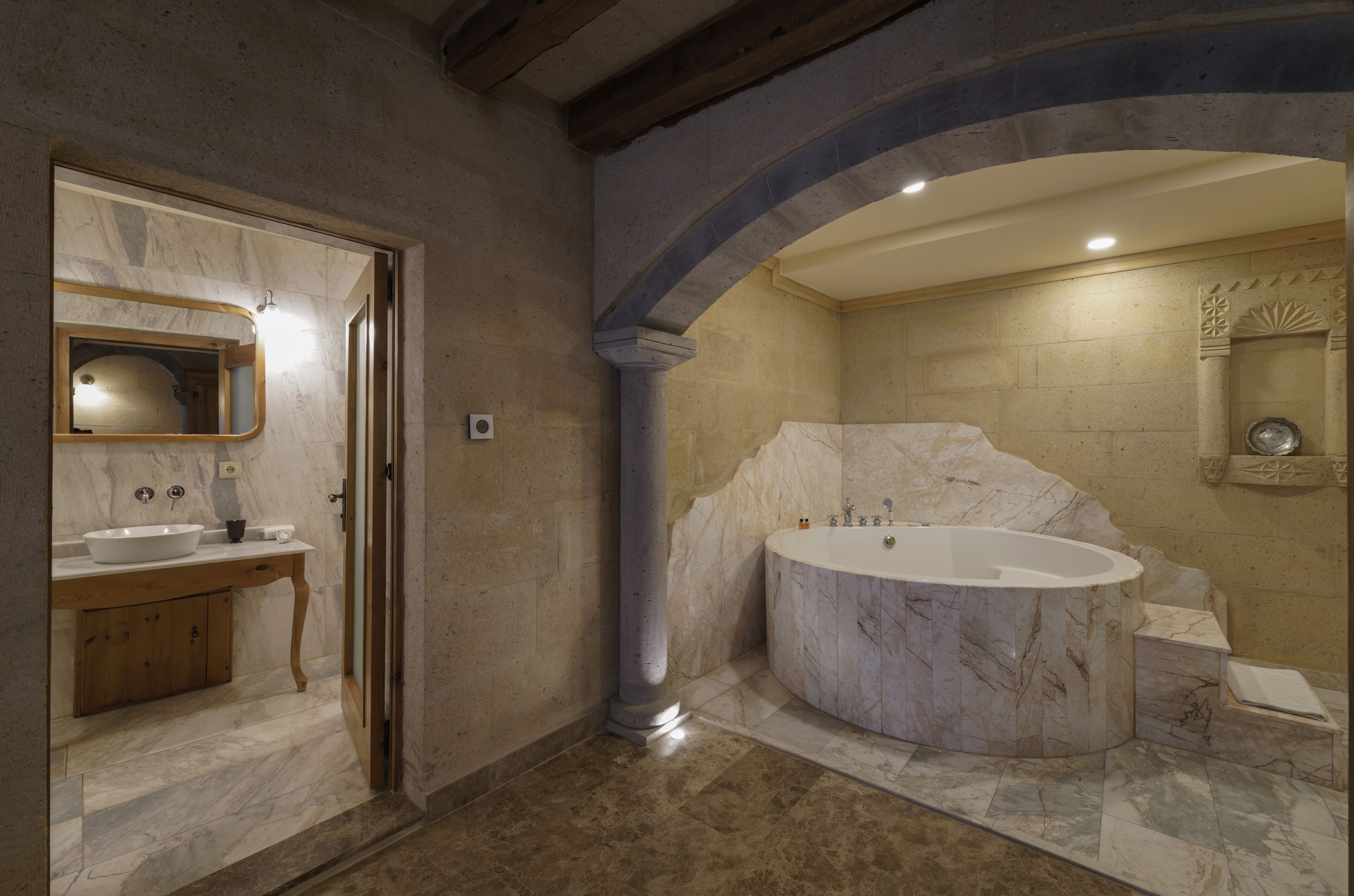 Photo - Cratus Stone Palace