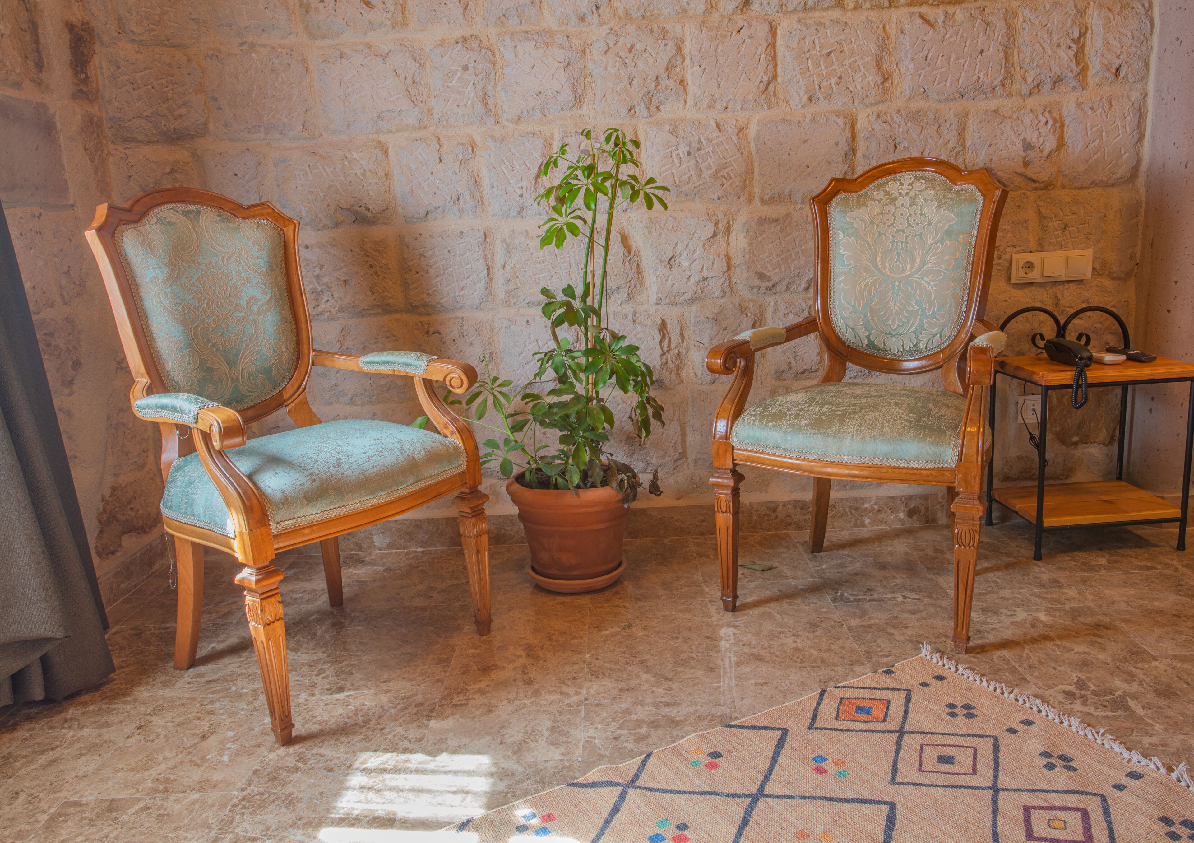 Photo - Cratus Stone Palace