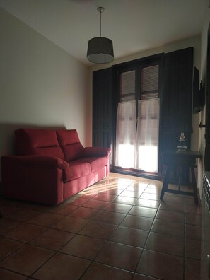 Smart TV, fireplace - Rural house with swimming pool-jacuzzi "La Encomienda de Oreja". (Colmenar de Oreja)