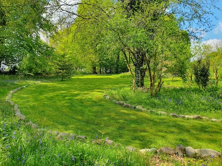 Cottage | Golf