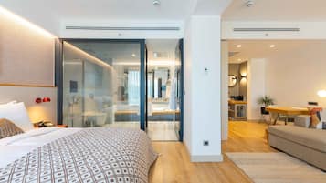 Suite Junior | Minibar, espace de travail pour ordinateur portable