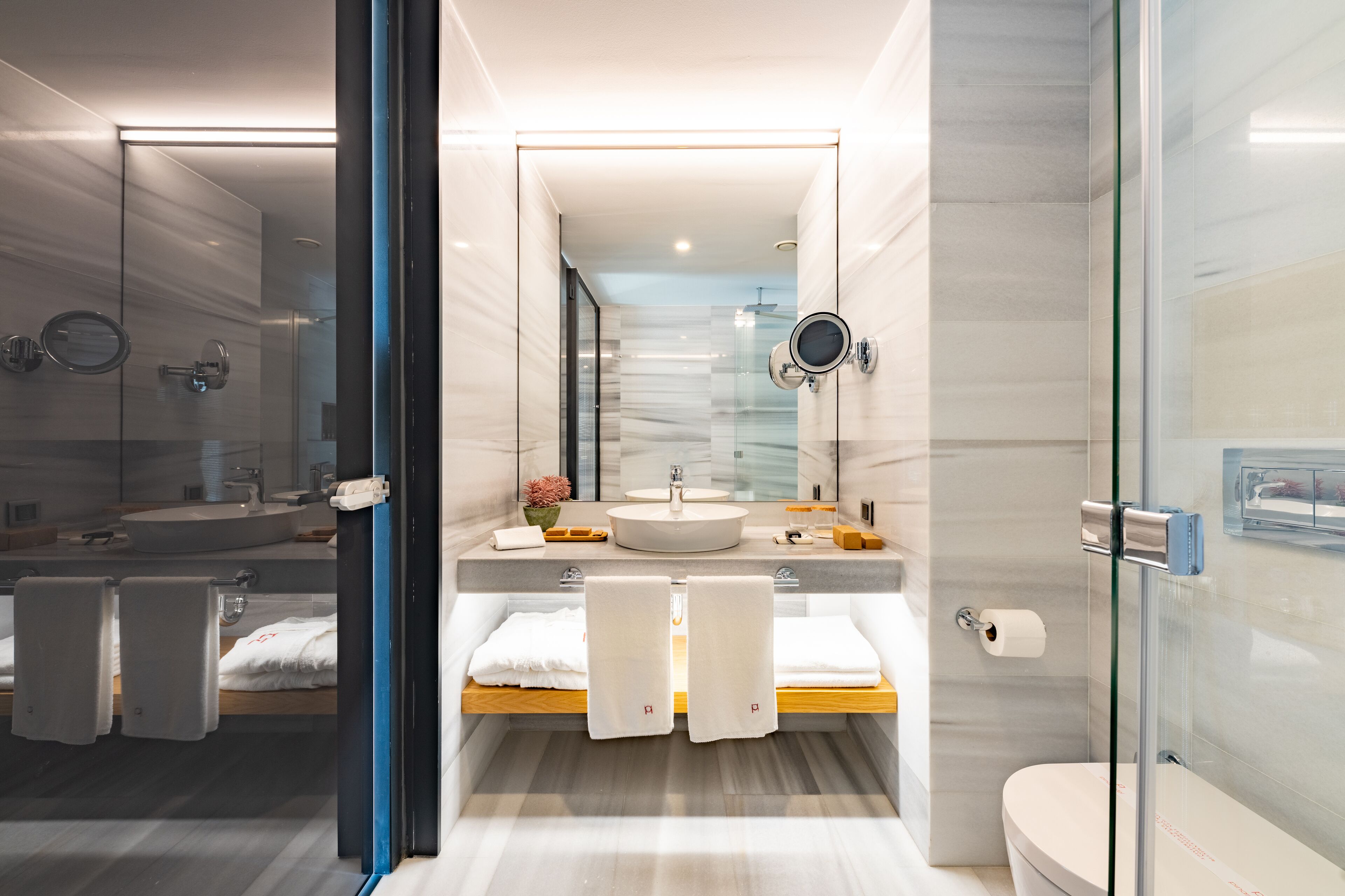 comfort villa | bathroom | shower, rainfall showerhead, hair dryer, bathrobes