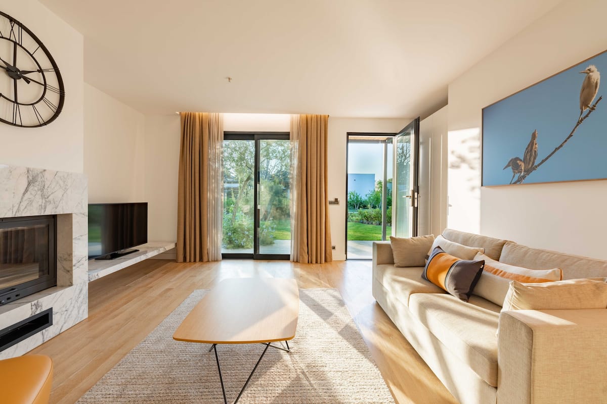 Deluxe Villa | 1 bedroom, minibar, laptop workspace, iron/ironing board