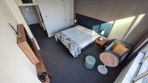 1 多间卧室、熨斗/熨衣板、免费 WiFi、床单