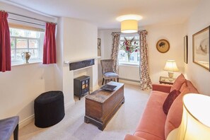 TV, fireplace, offices - Host & Stay | Rose Cottage (Middlesbrough)