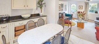 Host & Stay | Rose Cottage