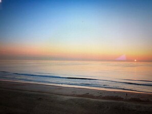On the beach - Daytona Turkey Run car show perfect location (Ormond Beach)